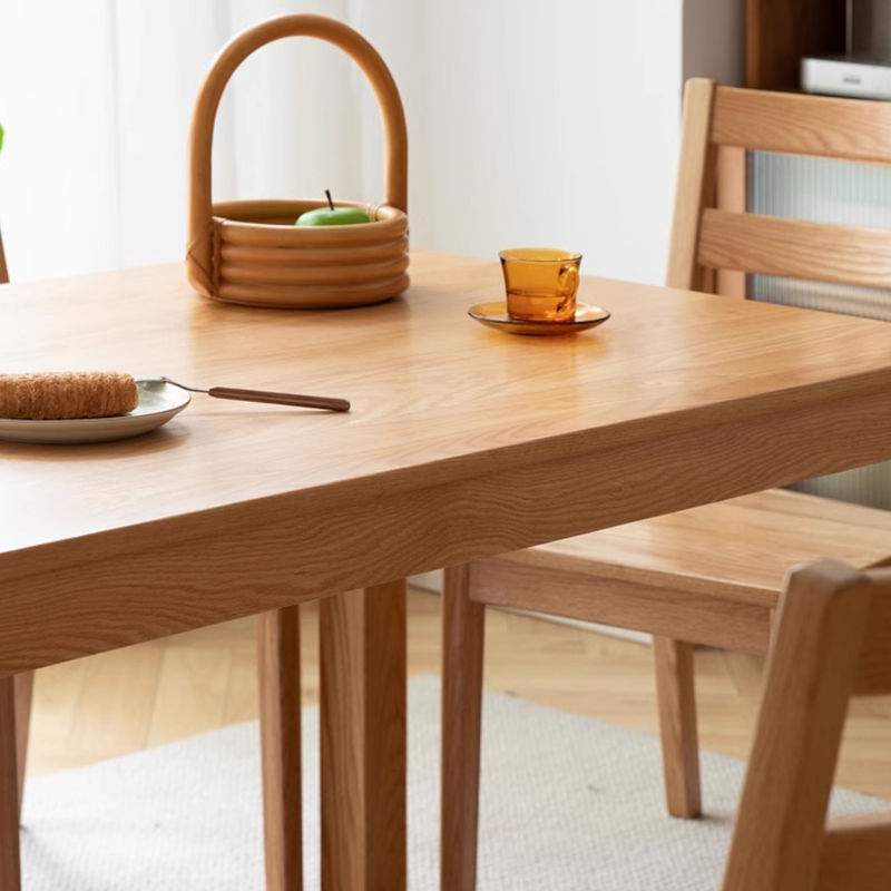 Home Use Minimalist Small Oak Dining Table